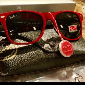 Ray Bans Red/Black 50 mm Sealed